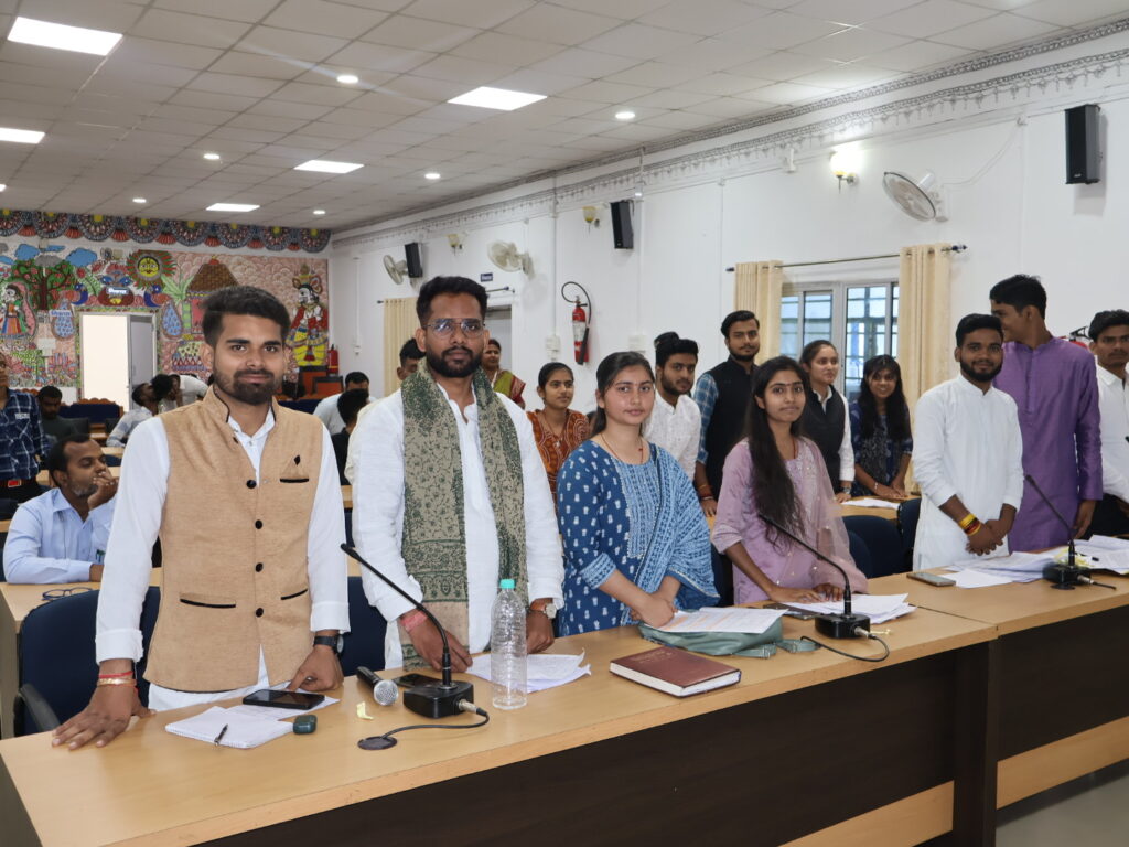 सीतामढ़ी यूथ पार्लियामेंट के आयोजन में प्रतिभागियों ने किया बेहतरीन प्रदर्शन!