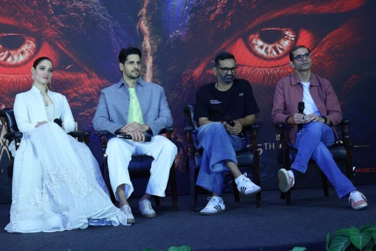 सिद्धार्थ मल्होत्रा-तमन्ना भाटिया की ‘वन’ का ‘ठुमक ठुमक’ गाना लॉन्च, फोकलोर और फैंटेसी की दिखी रहस्यमयी दुनिया